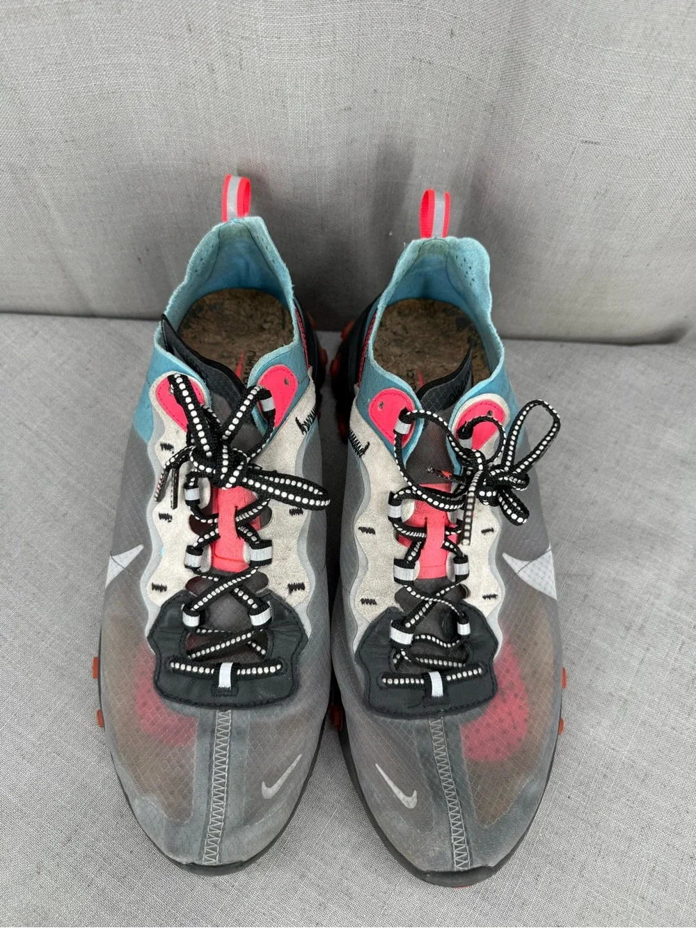 Nike React Element 87 Solar Red Blue Chill Mens 10 Grey Sneakers